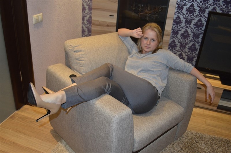 Живу в Москве 💋
Мои услуги эксклюзивны и нацелены на удовлетворение всех возможных желаний.
В моих творческих руках как милые ласки, так и страстные поцелуи. Будь уверен, в моем обществе ты позабудешь обо всех заботах и окунешься в мир удовольствия и наслаждения. 😈💕
Абсолютная конфиденциальность и уютная атмосфера гарантированы.
Я могу предложить не только классические услуги, но и разнообразные эротические игры, массаж и сексуальные эксперименты. Кроме того, обладаю превосходными умениями в оральном сексе, что лишний раз подчеркивает мою опытность и профессионализм.
Имею много положительных отзывов, которые подтверждают мою искреннюю преданность к вашей незабываемой ночи. 🌟😉
Если ты ищешь незабываемые моменты страсти и наслаждения - обращайся ко мне. Я обещаю, что это будет самая горячая встреча в Москве! 🔥💕
На фото предоставлены мои реальные снимки, которые еще больше разожгут твое воображение.
Не упусти шанс испытать неземное наслаждение со мной! Жду тебя 💋 Алла